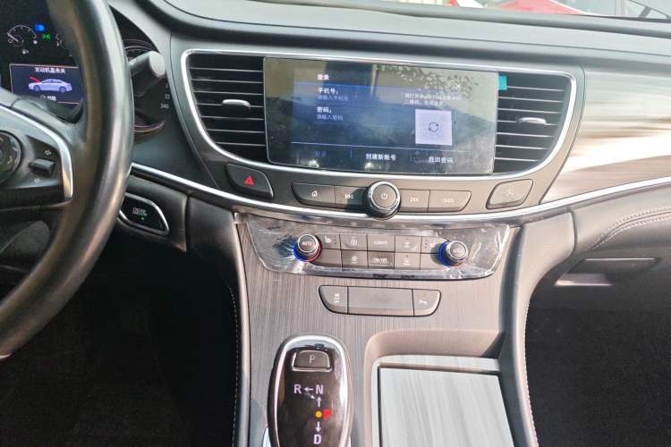 Used Buick LaCrosse 2021 552T Luxury Version Audio And AC Panel