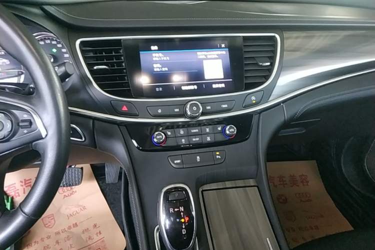 Used Buick LaCrosse 2021 652T Luxury Model Audio And AC Panel