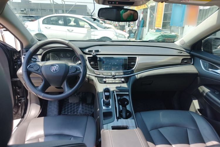 Used Buick LaCrosse 2021 652T Luxury Model Center Console