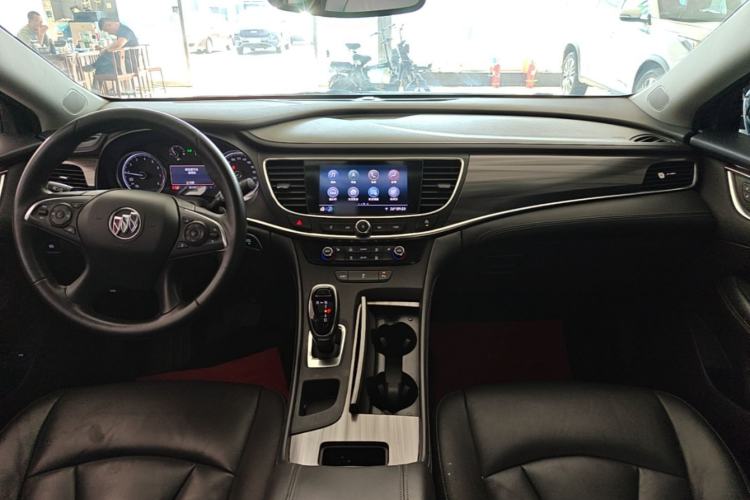 Used Buick LaCrosse 2021 652T Luxury Model Center Console