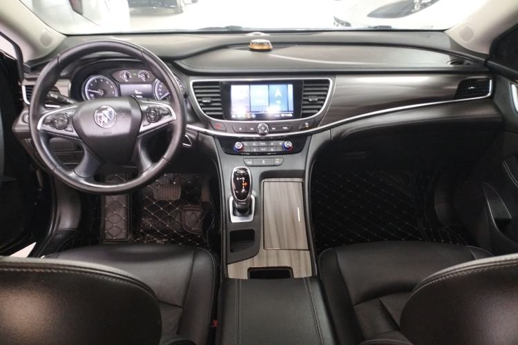 Used Buick LaCrosse 2021 652T Luxury Model Center Console
