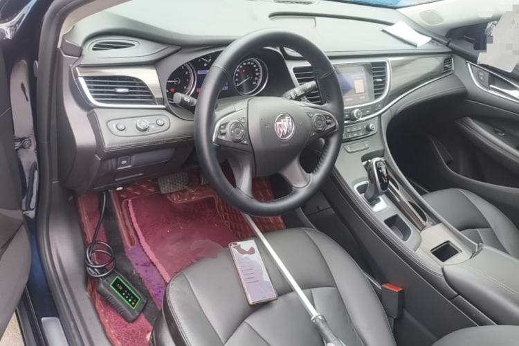 Used Buick LaCrosse 2021 552T Luxury Version Center Console