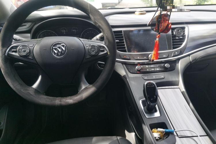 Used Buick LaCrosse 2021 652T Luxury Model Center Console
