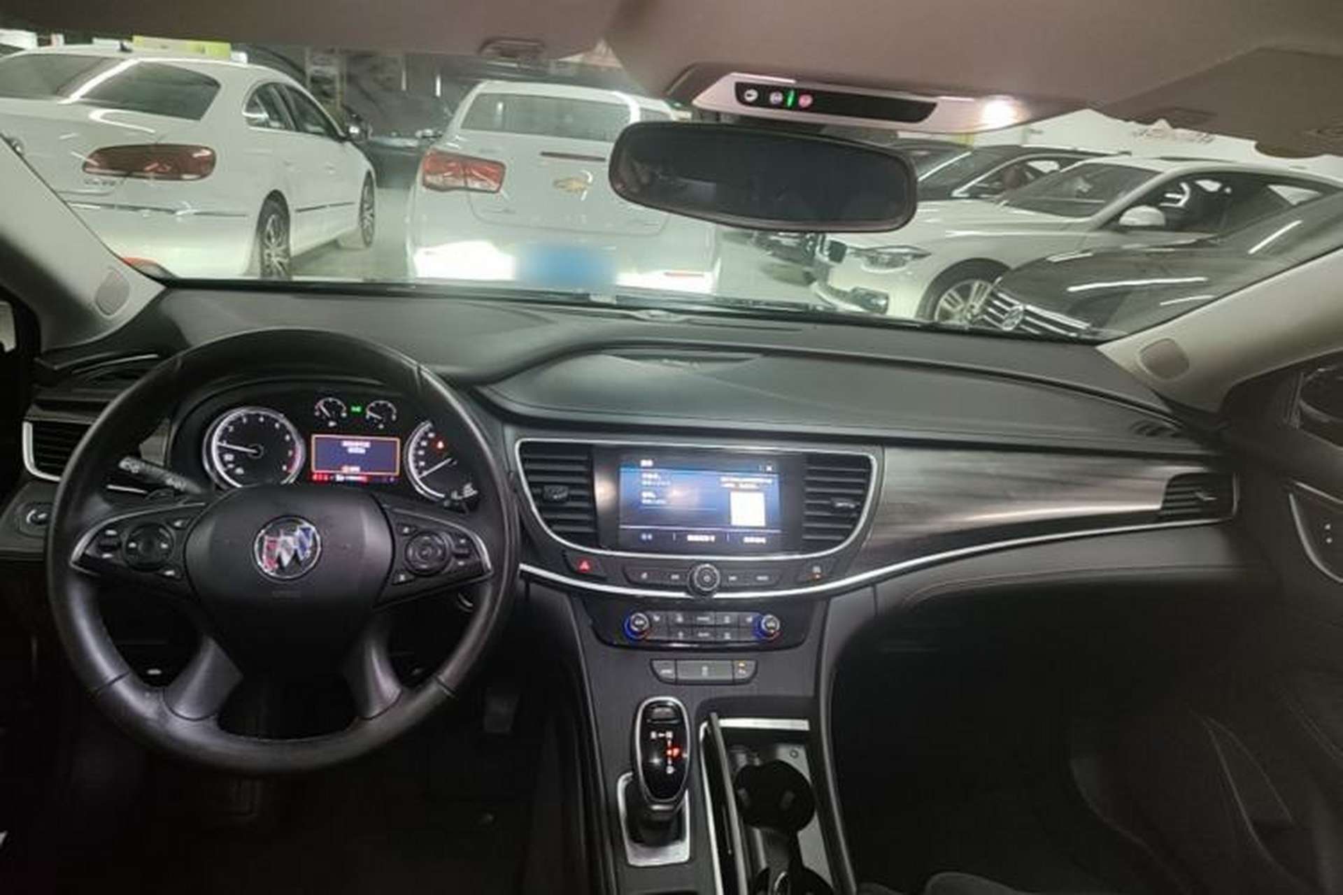 Used Buick LaCrosse 2021 652T Luxury Model Center Console