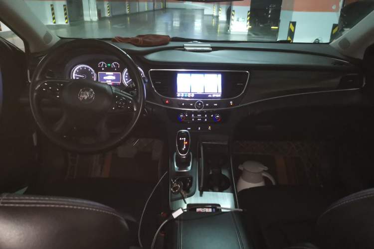 Used Buick LaCrosse 2021 652T Luxury Model Center Console