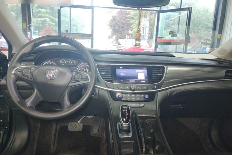 Used Buick LaCrosse 2021 652T Luxury Model Center Console