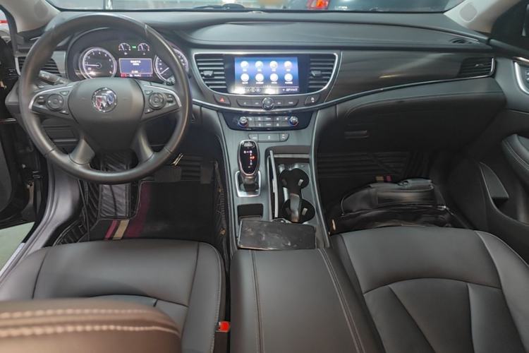 Used Buick LaCrosse 2021 652T Luxury Model Center Console