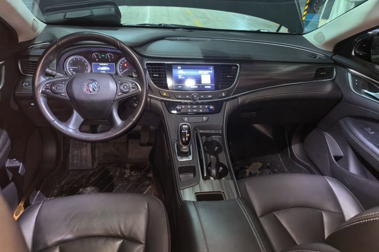 Used Buick LaCrosse 2021 552T Luxury Version Center Console