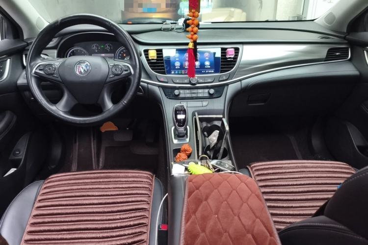 Used Buick LaCrosse 2021 552T Luxury Version Center Console