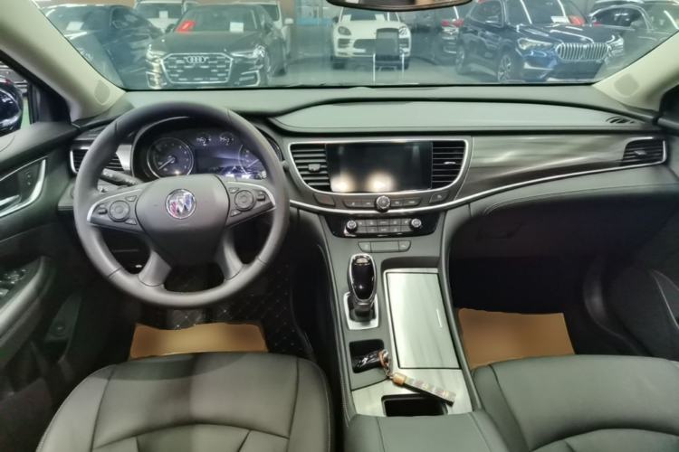 Used Buick LaCrosse 2021 552T Luxury Version Center Console