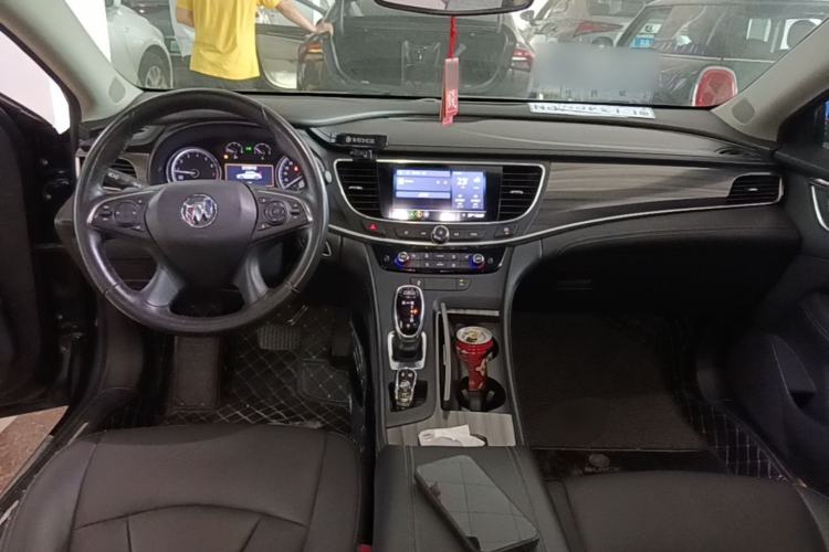 Used Buick LaCrosse 2021 552T Luxury Version Center Console