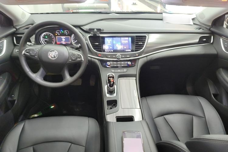 Used Buick LaCrosse 2021 652T Luxury Model Center Console
