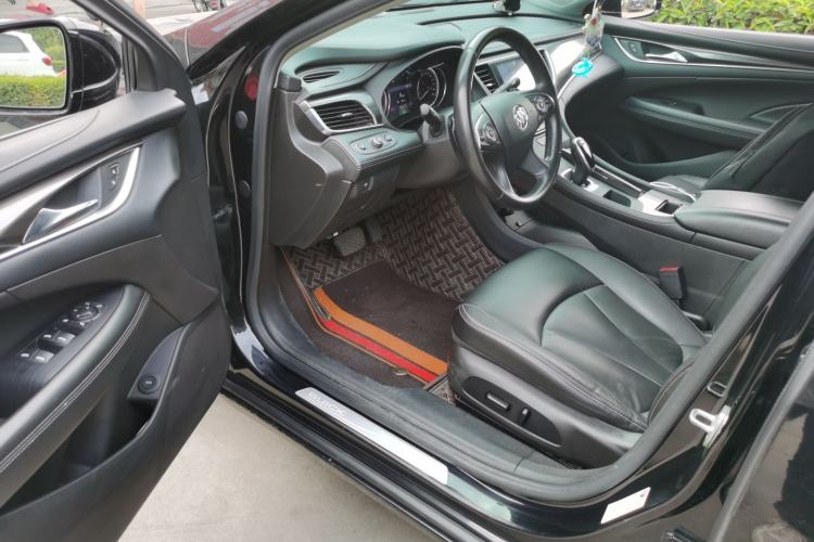 Used Buick LaCrosse 2021 652T Luxury Model Driver Seat