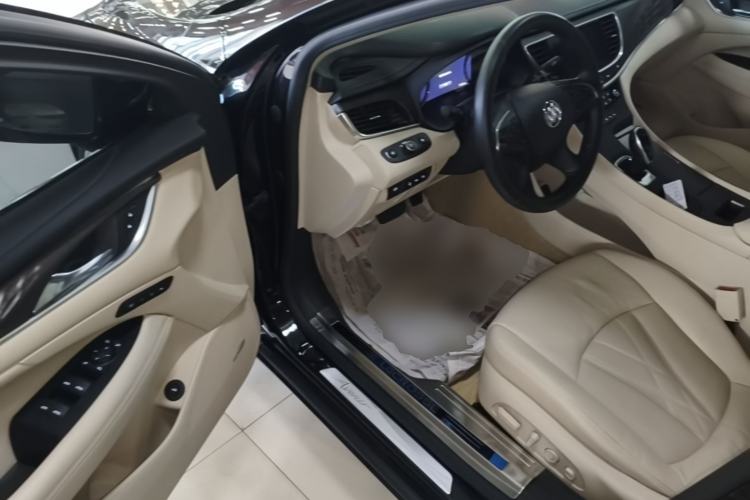 Used Buick LaCrosse 2021 Avenir Avia First-Edition Model Driver Seat