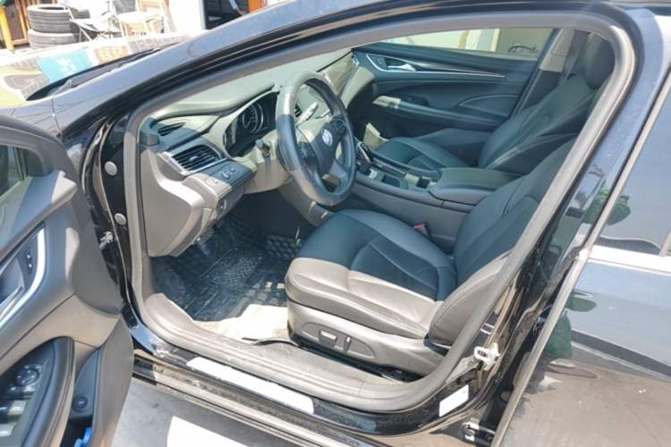 Used Buick LaCrosse 2021 652T Luxury Model Driver Seat