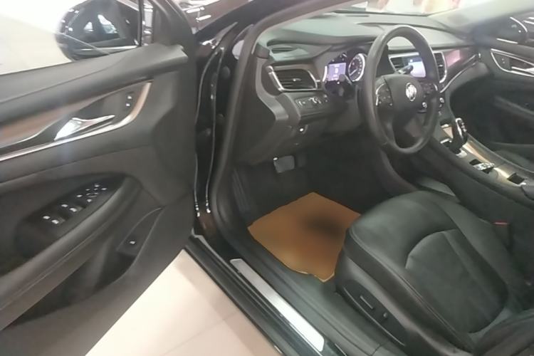 Used Buick LaCrosse 2021 652T Luxury Model Driver Seat