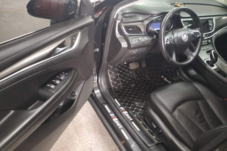 Used Buick LaCrosse 2021 652T Luxury Model Driver Seat