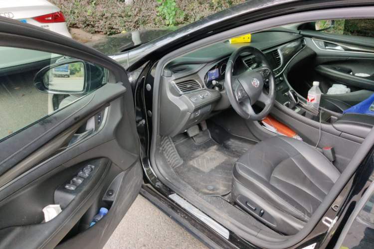 Used Buick LaCrosse 2021 652T Luxury Model Driver Seat