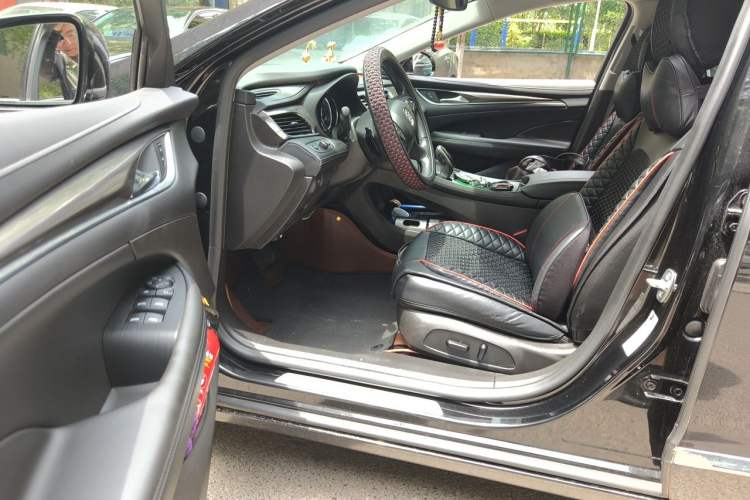 Used Buick LaCrosse 2021 652T Luxury Model Driver Seat