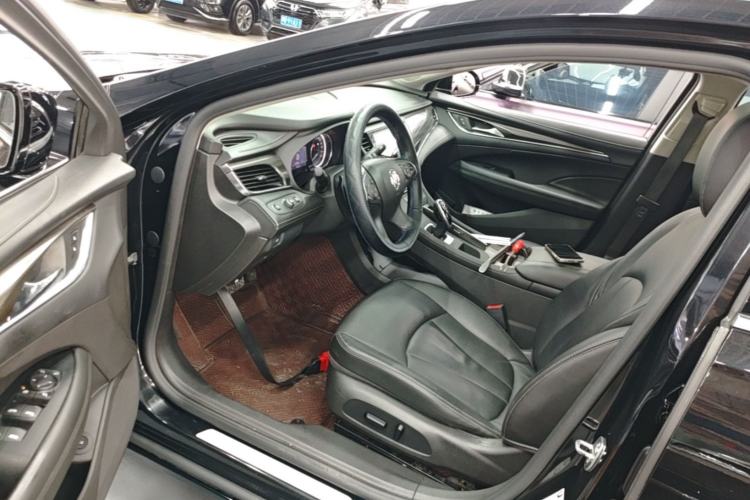 Used Buick LaCrosse 2021 552T Luxury Version Driver Seat
