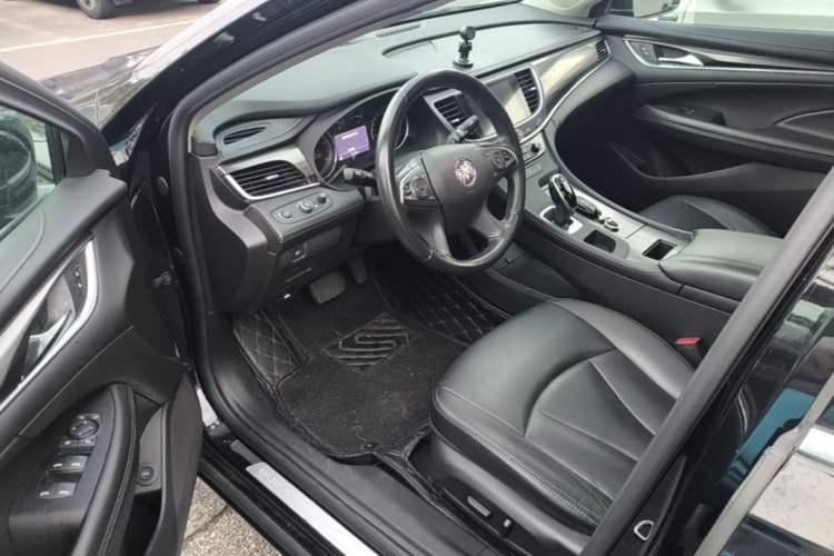 Used Buick LaCrosse 2021 652T Luxury Model Driver Seat