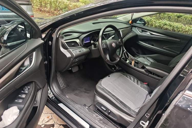 Used Buick LaCrosse 2021 552T Luxury Version Driver Seat