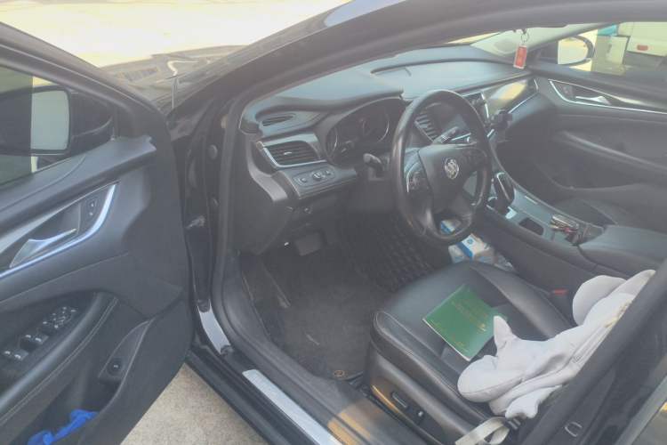 Used Buick LaCrosse 2021 552T Luxury Version Driver Seat