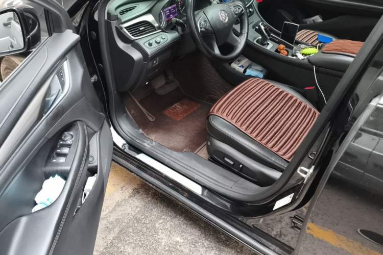 Used Buick LaCrosse 2021 552T Luxury Version Driver Seat