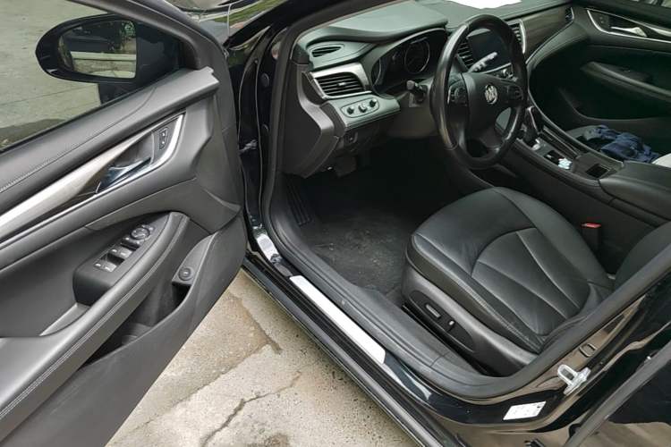 Used Buick LaCrosse 2021 552T Luxury Version Driver Seat