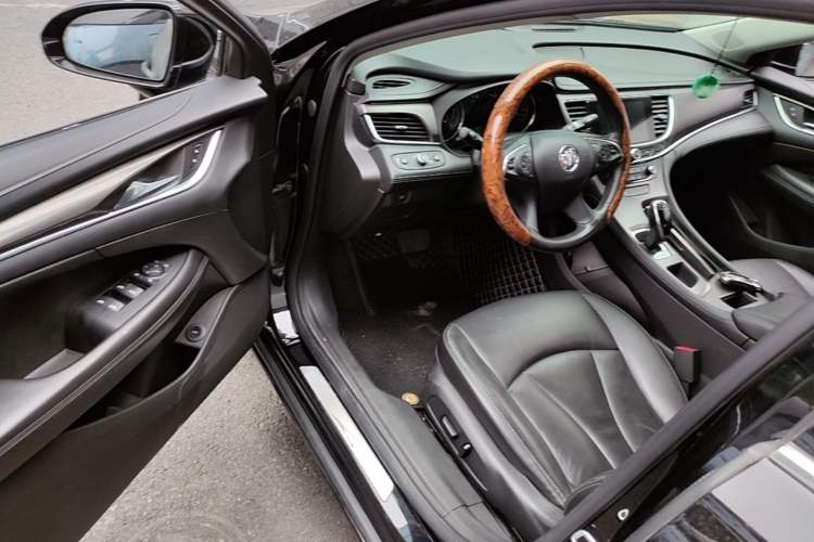 Used Buick LaCrosse 2021 552T Luxury Version Driver Seat