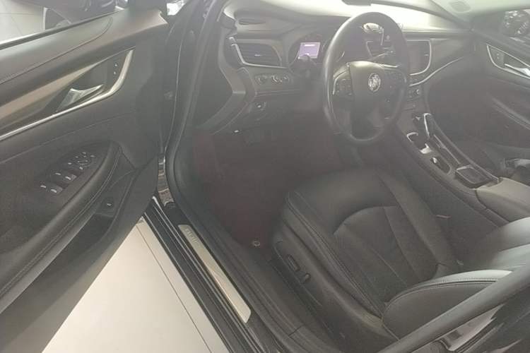 Used Buick LaCrosse 2021 552T Luxury Version Driver Seat