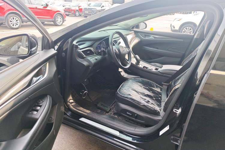 Used Buick LaCrosse 2021 552T Luxury Version Driver Seat