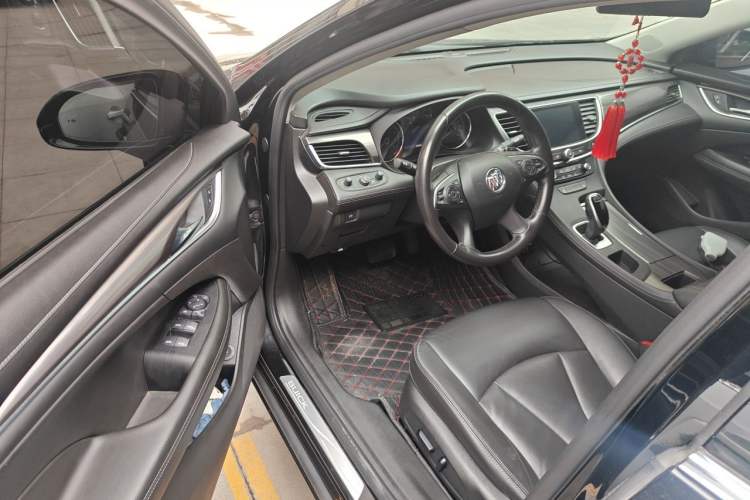 Used Buick LaCrosse 2021 552T Luxury Version Driver Seat