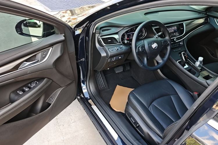 Used Buick LaCrosse 2021 552T Luxury Version Driver Seat