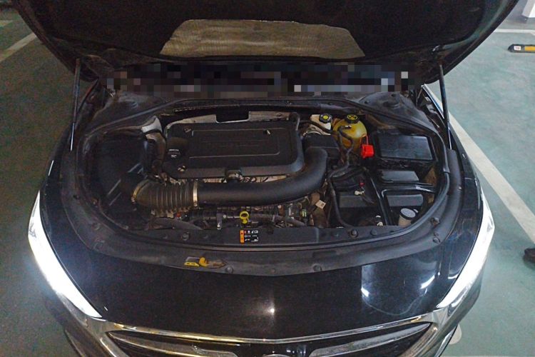 Used Buick LaCrosse 2021 652T Luxury Model Engine Bay