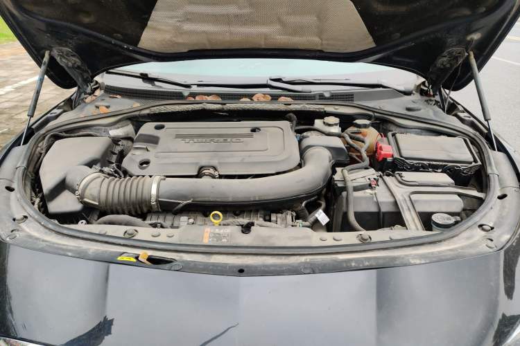 Used Buick LaCrosse 2021 652T Luxury Model Engine Bay
