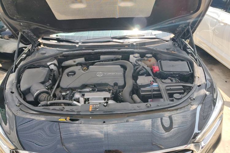 Used Buick LaCrosse 2021 552T Luxury Version Engine Bay
