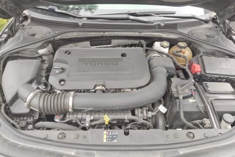 Used Buick LaCrosse 2021 652T Premium Edition Engine Bay