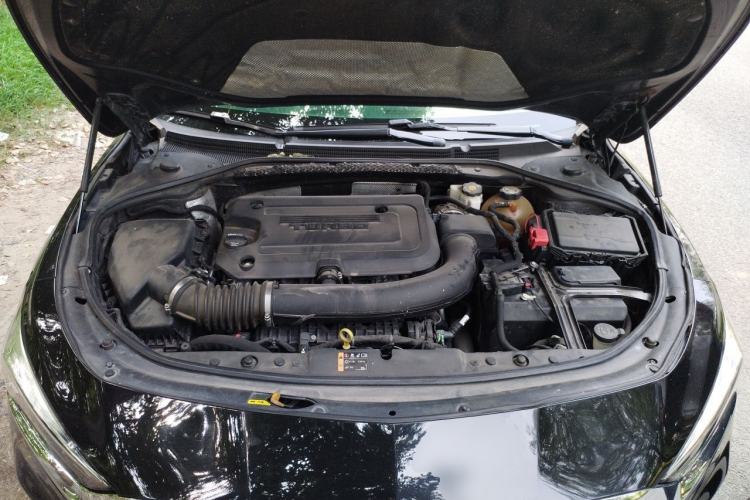 Used Buick LaCrosse 2021 652T Premium Edition Engine Bay