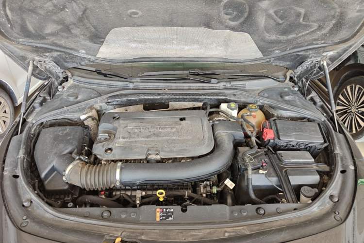 Used Buick LaCrosse 2021 652T Luxury Model Engine Bay