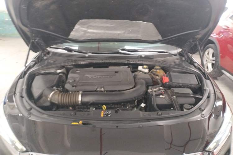 Used Buick LaCrosse 2021 652T Luxury Model Engine Bay