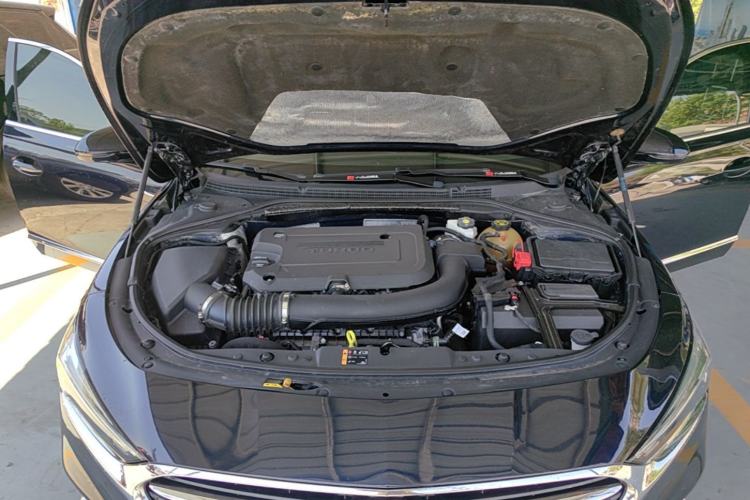 Used Buick LaCrosse 2021 652T Luxury Model Engine Bay