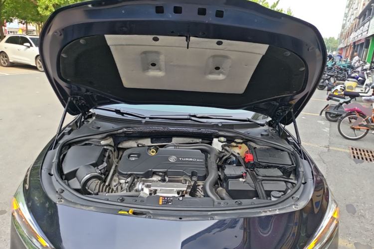 Used Buick LaCrosse 2021 552T Luxury Version Engine Bay