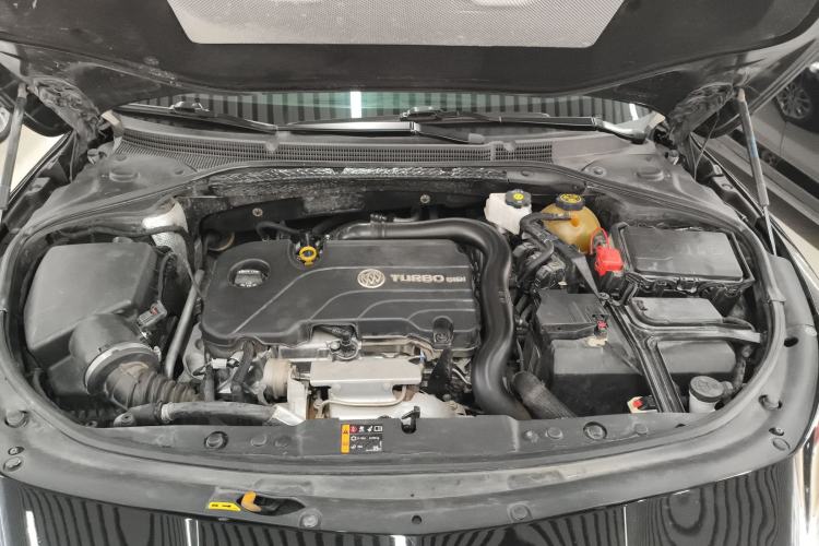 Used Buick LaCrosse 2021 552T Luxury Version Engine Bay
