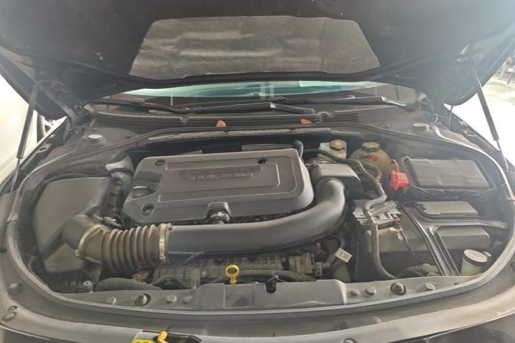 Used Buick LaCrosse 2021 652T Luxury Model Engine Bay