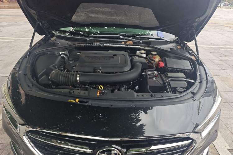 Used Buick LaCrosse 2021 652T Luxury Model Engine Bay