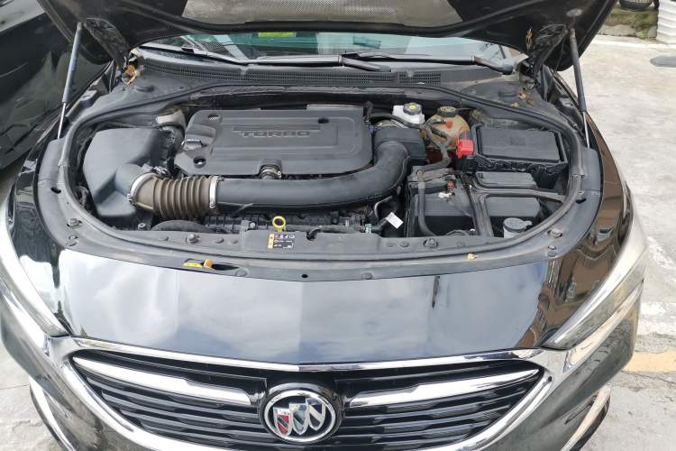 Used Buick LaCrosse 2021 652T Luxury Model Engine Bay