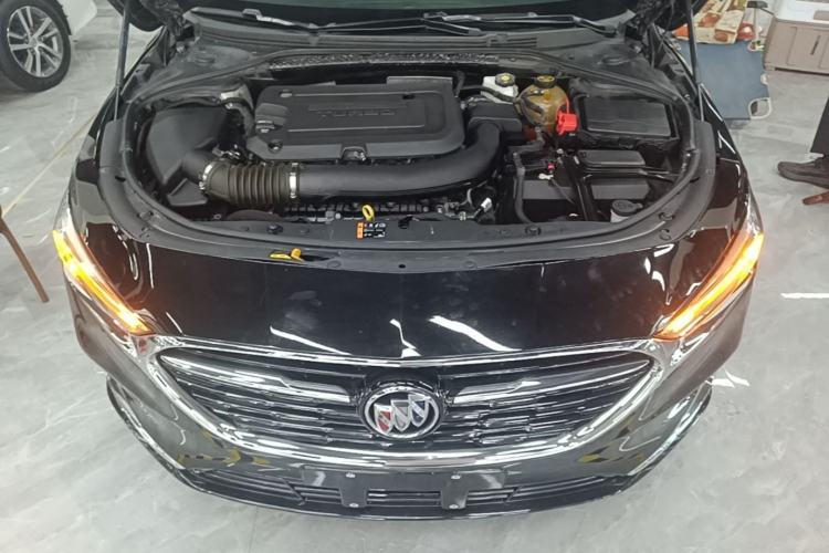 Used Buick LaCrosse 2021 652T Luxury Model Engine Bay