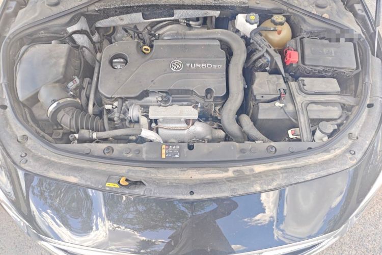 Used Buick LaCrosse 2021 552T Luxury Version Engine Bay