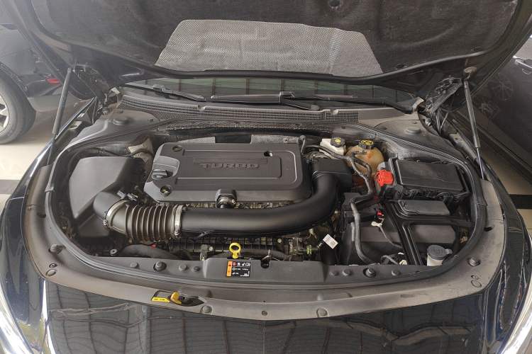 Used Buick LaCrosse 2021 652T Luxury Model Engine Bay